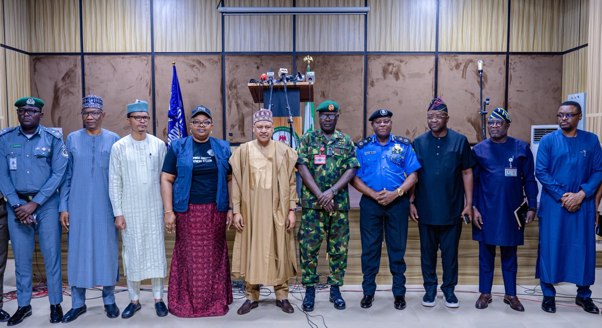 FG asks Nigerians, media, security agencies to unite against terrorism