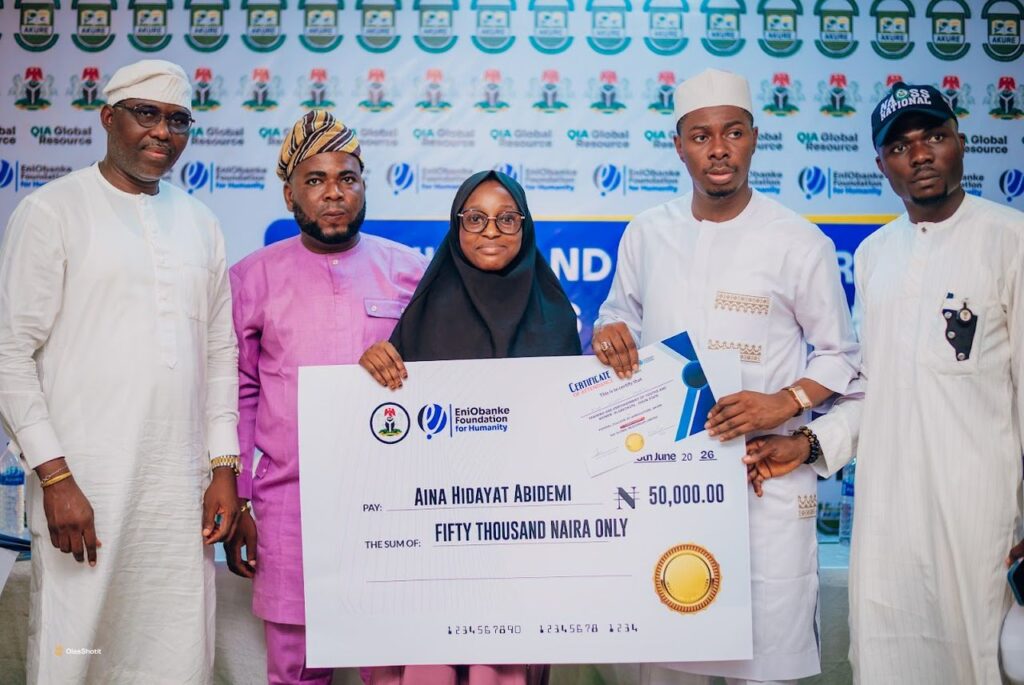NAOSS lauds Eniobanke Foundation for Humanity