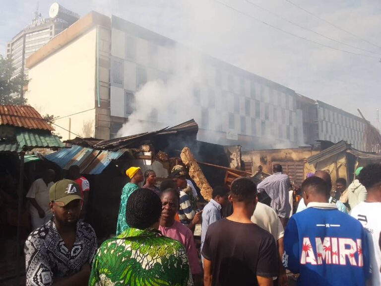 Fire razes 20 shops in Ibadan’s Dugbe, destroys goods worth over ₦100 million