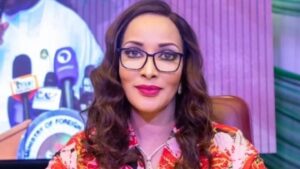 No-Nigerian-Willing-to-Leave-SAfrica-‘ll-be-Abandoned-—-FG-840×472