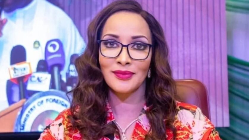 No-Nigerian-Willing-to-Leave-SAfrica-‘ll-be-Abandoned-—-FG-840×472