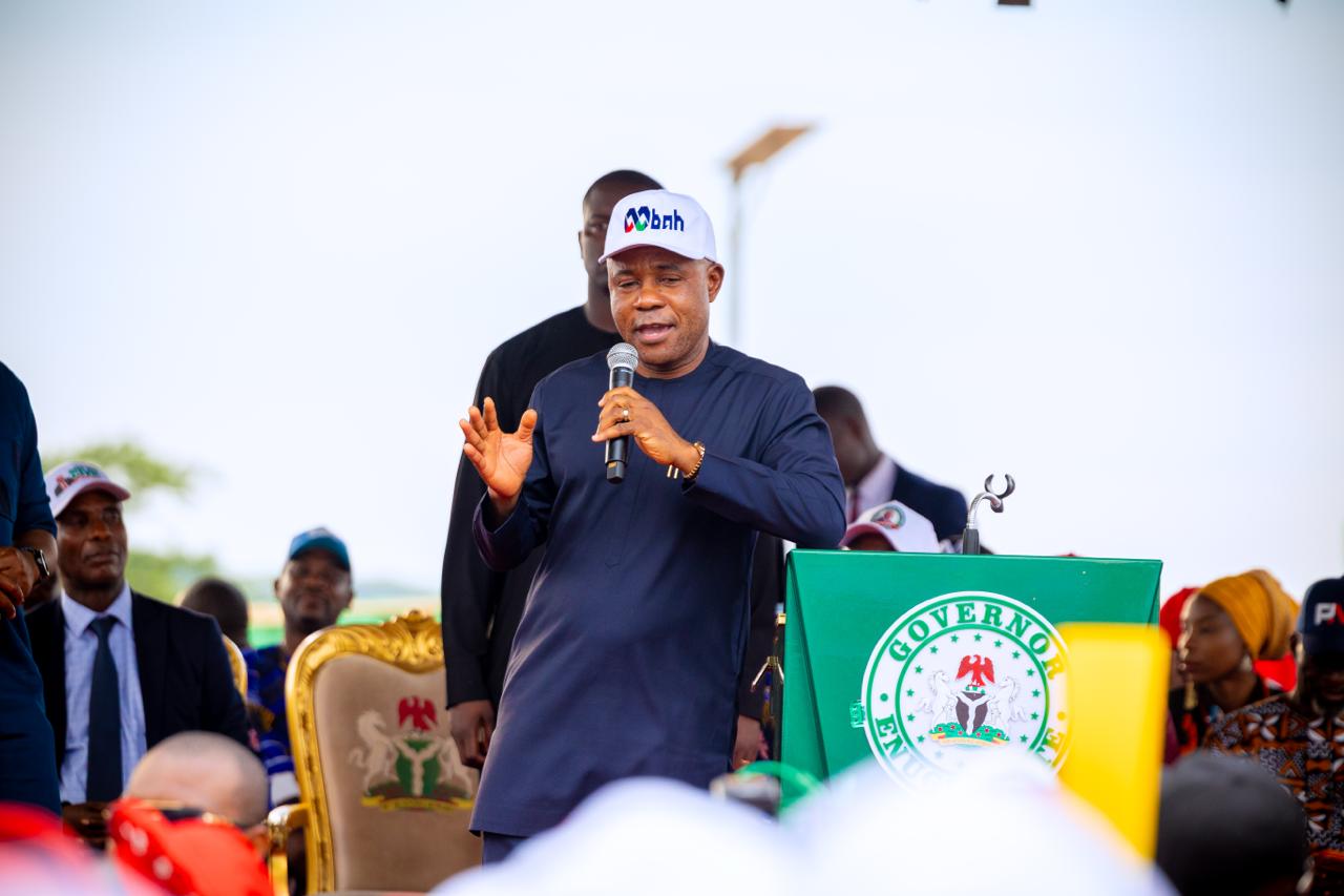 Mbah’s kinsmen treat him to grand reception, hail achievements