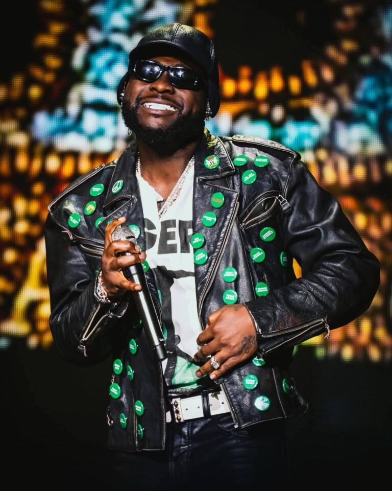 World Cup: Davido calls for release of abducted Oyo schoolchildren during stage performance