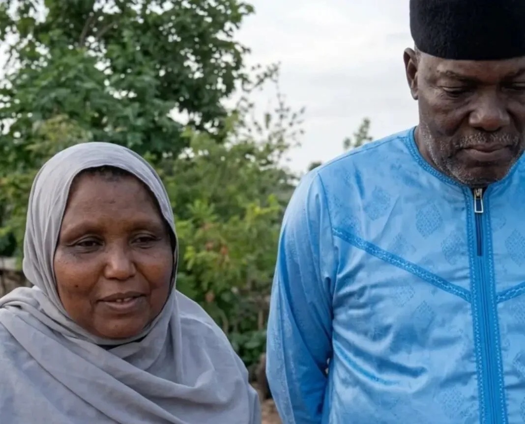 ex-General, wife