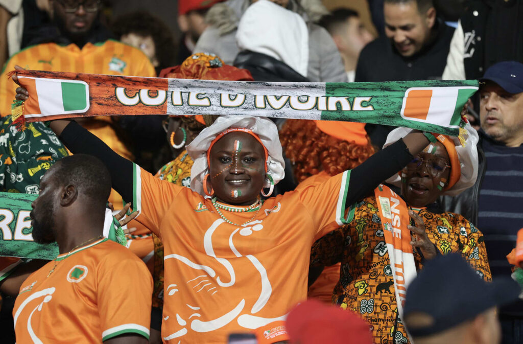 ivory-coast-fans