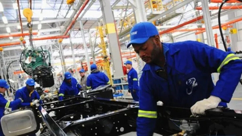 manufacturing-sector-1062×598