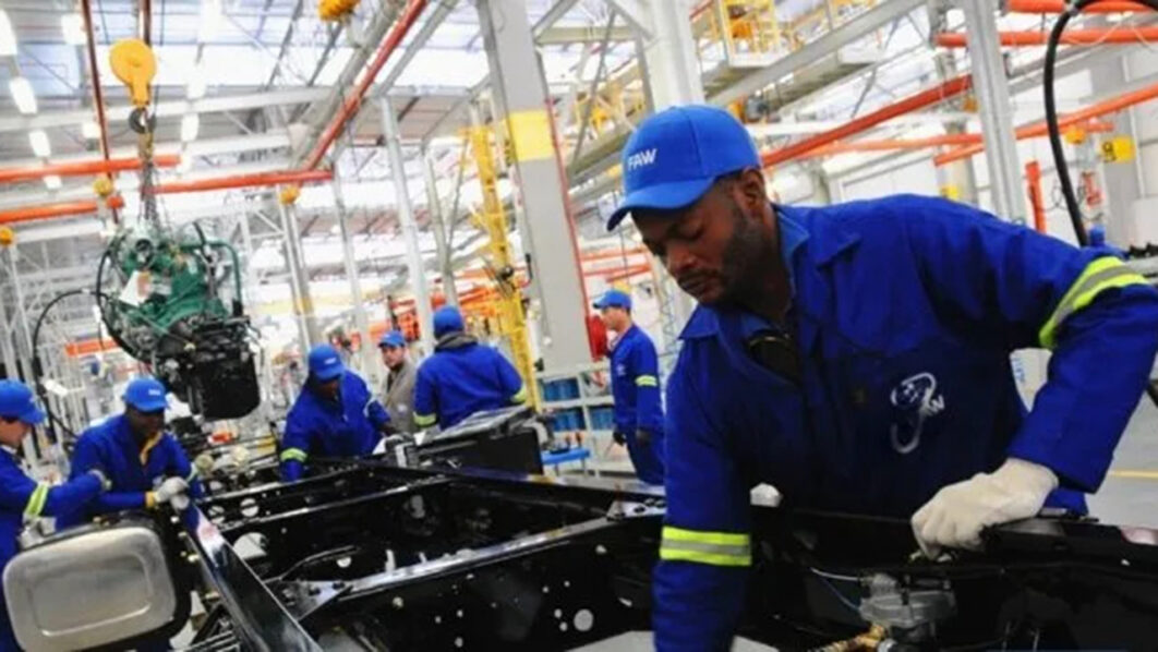 manufacturing-sector-1062×598