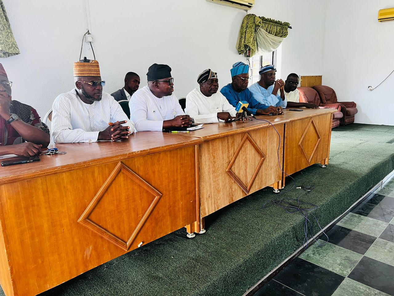 Osun poll: Oyinlola endorses APM candidate Adebayo, dumps Adeleke