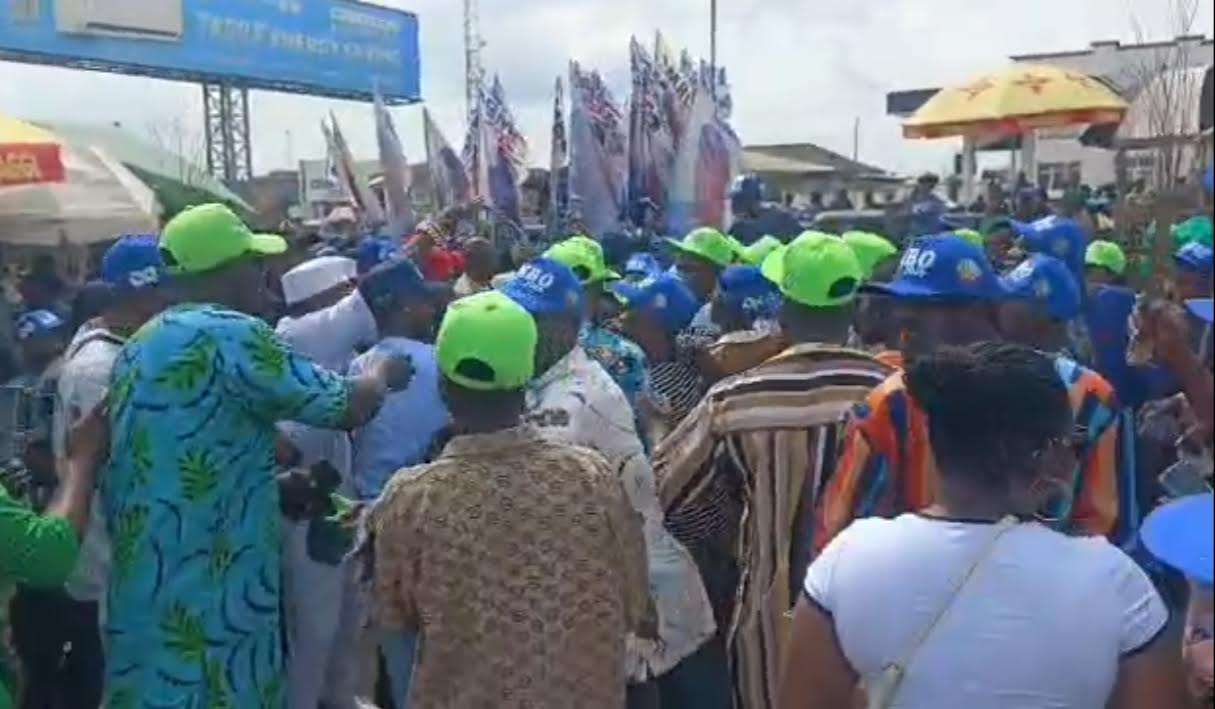 Osun Poll: Monarch directs subjects to vote for Adeleke