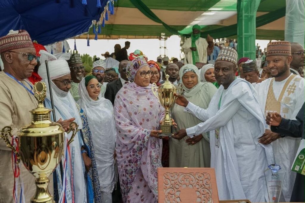 First Lady praises 44th Northern Derby as engine for tradition, economy
