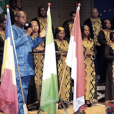 Emeka Nwodike conducting the choir