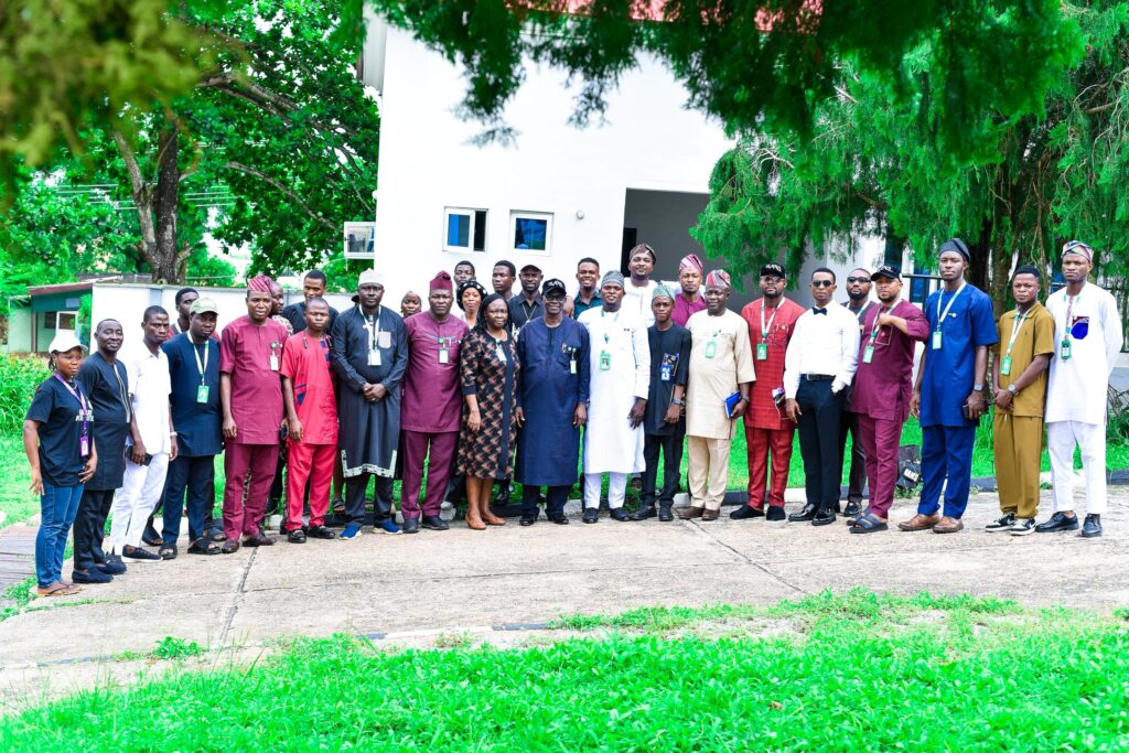 NANS Secretary General, Comrade Oladimeji Uthman leads NANS delegation to FCE Abeokuta