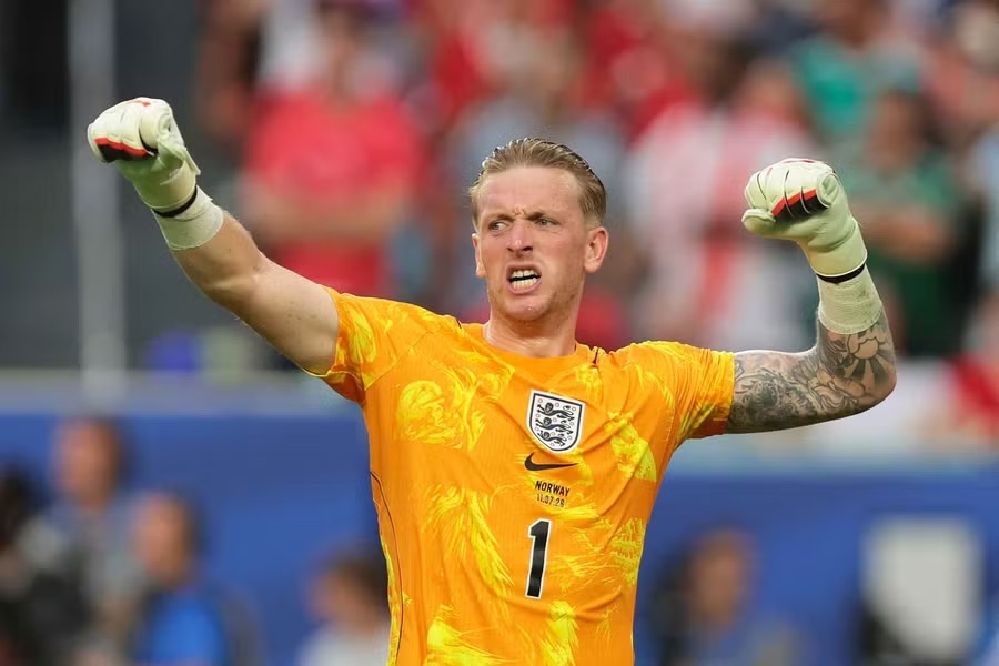 JORDAN PICKFORD