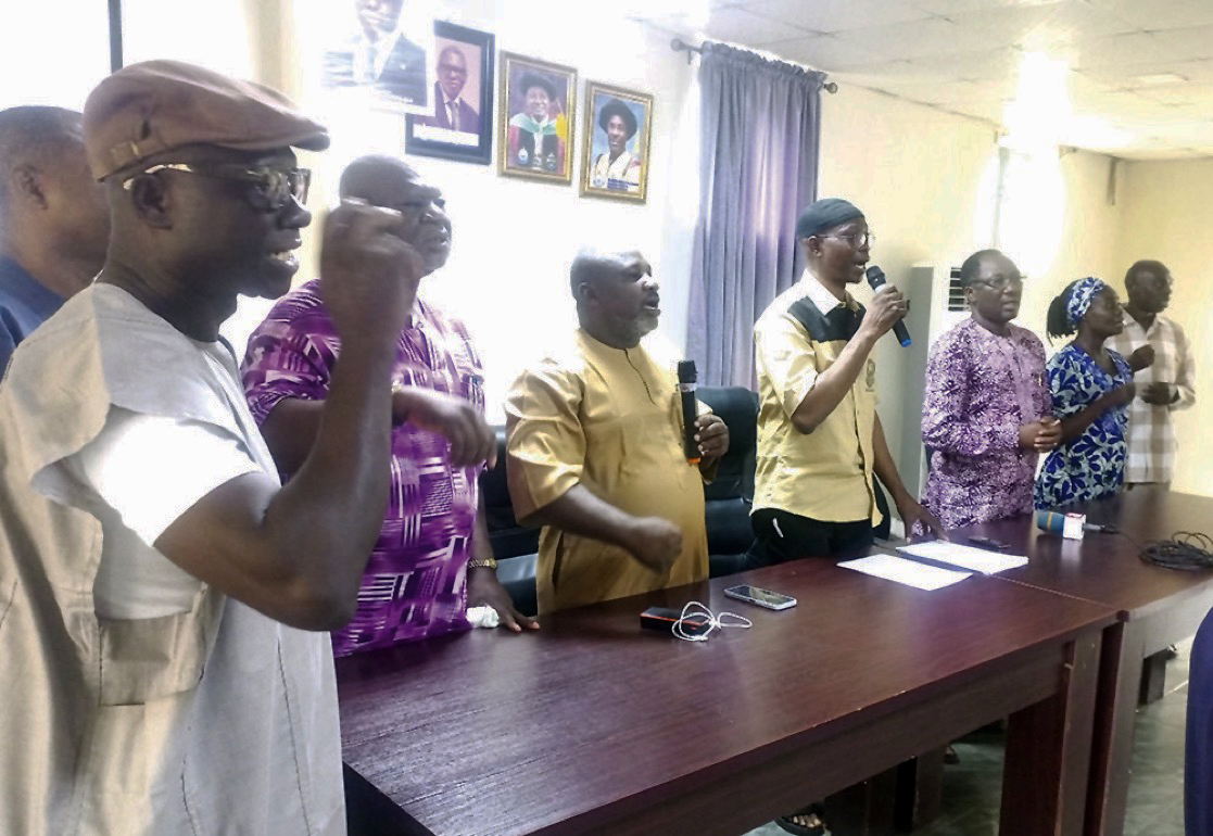 Nassir (middle) with branch chairmen of Lagos zone