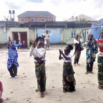Pupils enteraining guests