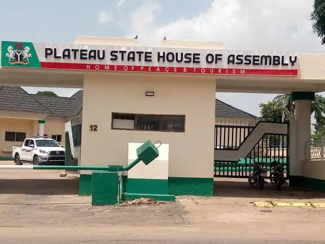 Plateau Assembly, PDP bicker over bill on pensions for principal officers, lawmakers