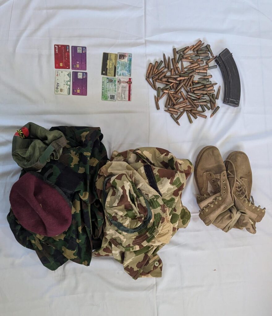 items-recovered-from-suspected-bandits-in-Kano-880×1024