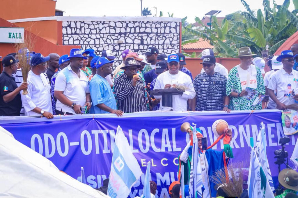Oyebamiji promises non-discrimination at APC campaign in Osun