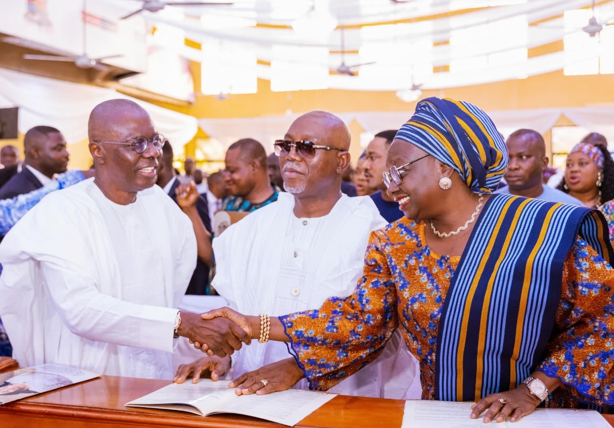 Sanwo-Olu, Aiyedatiwa and other dignitaries paid tribute to former Ondo commissioner Celestial Odunmbaku at her funeral in Lagos.