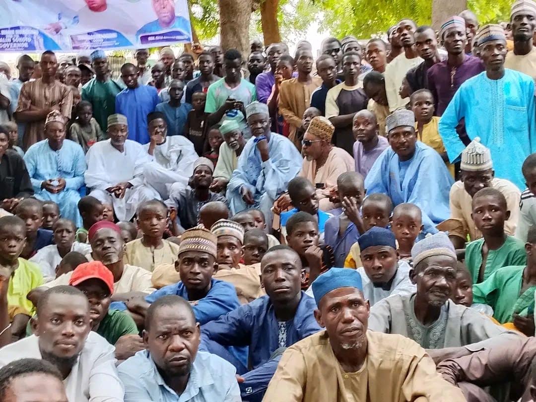 Over 700 APC members defect to ADC in Sokoto