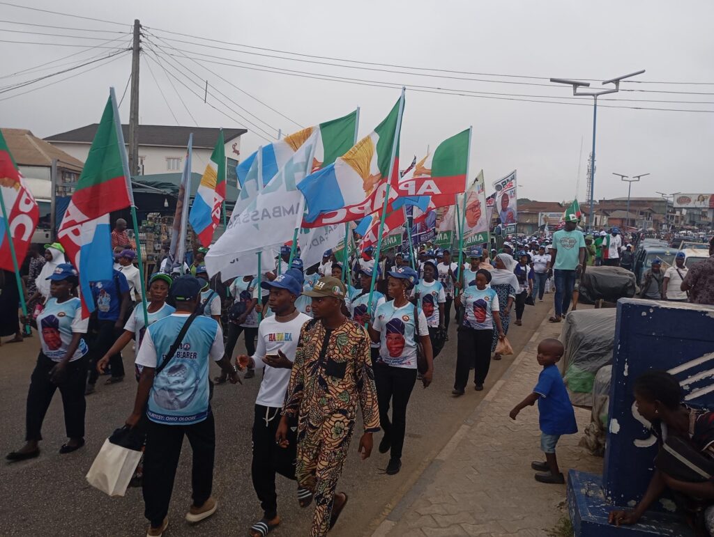 Osun 2026: Renewed Hope Ambassadors storm Osogbo in ‘Walk to Victory’ rally for APC’s Oyebamiji