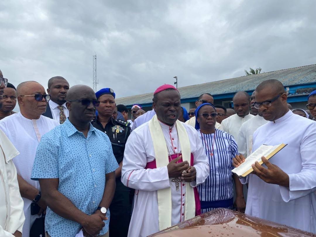 Okpebholo joins dignitaries to receive remains of late Archbishop Akubeze