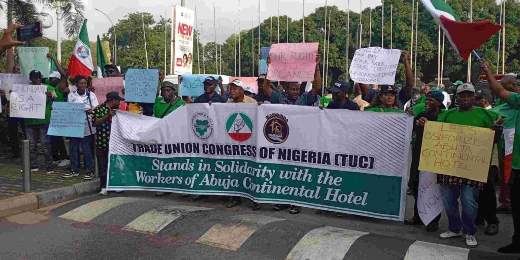Picket-1024×512
