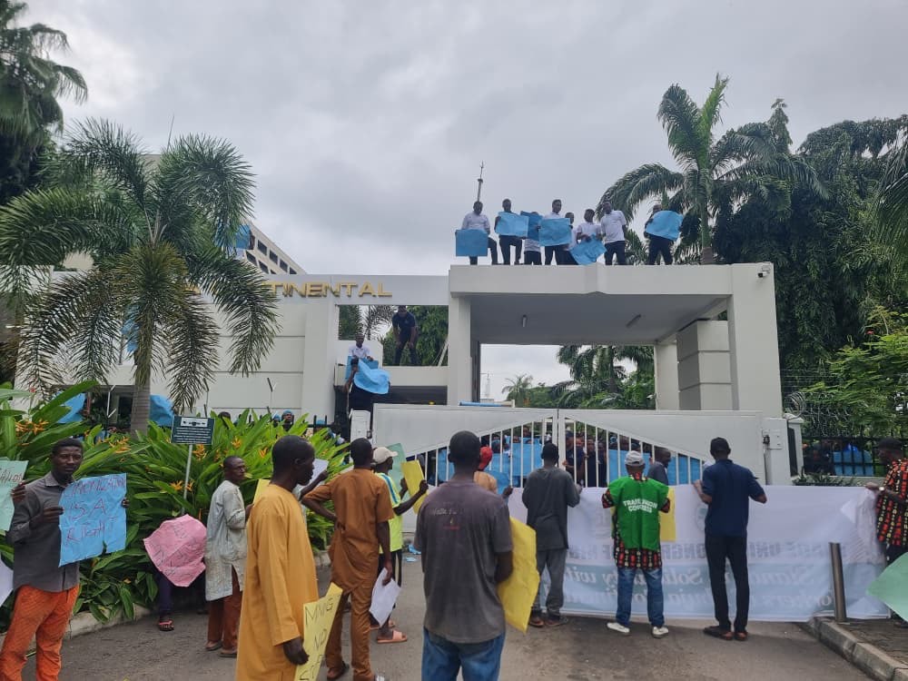 TUC pickets Abuja Continental Hotel over alleged abuse of workers’ rights