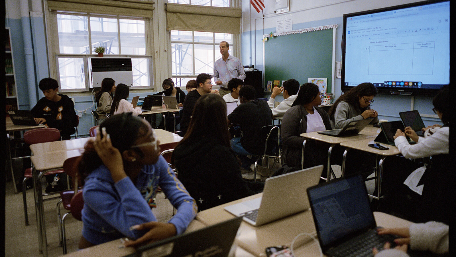 New York City bans students from using AI until high school